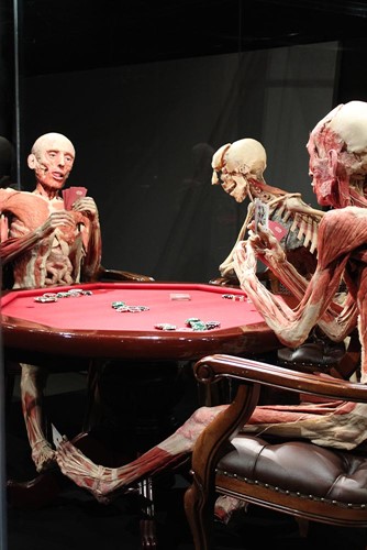 Poker spelend trio